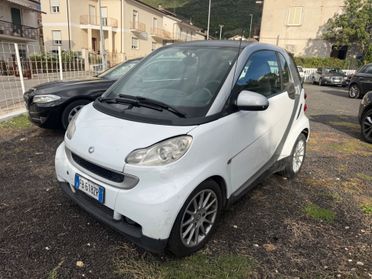 Smart ForTwo 1000 52 kW MHD coupé pure