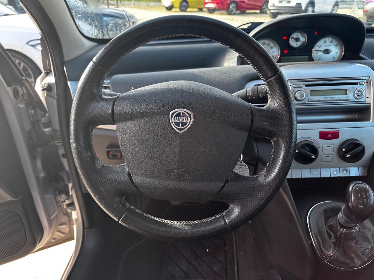 Lancia Ypsilon 1.4 Diva Ecochic GPL