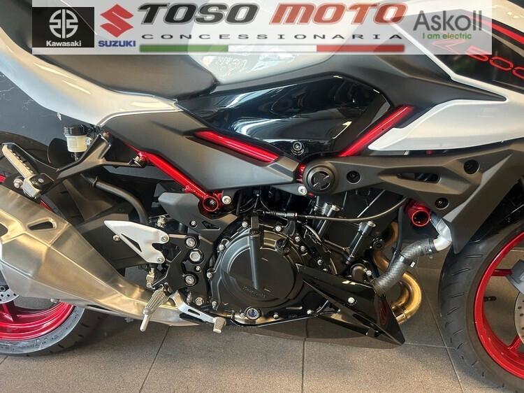 Kawasaki Z 650 SE