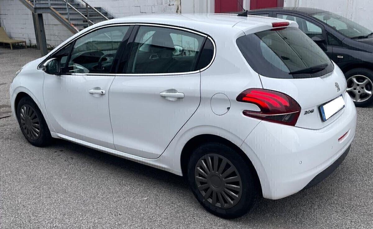 Peugeot 208 PureTech 82 5 porte Active