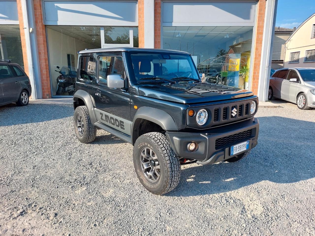 Suzuki Jimny 1.5 5MT PREPARAZIONE Z-MODE AUTOVETTURA