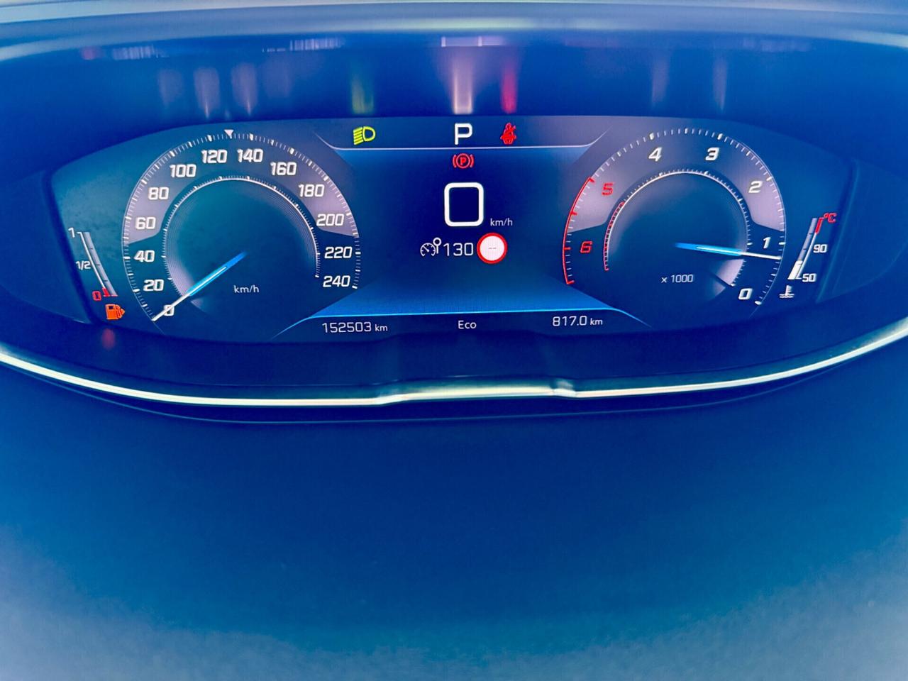 Peugeot 3008 BlueHDi 130 S&S EAT8 Active Pack