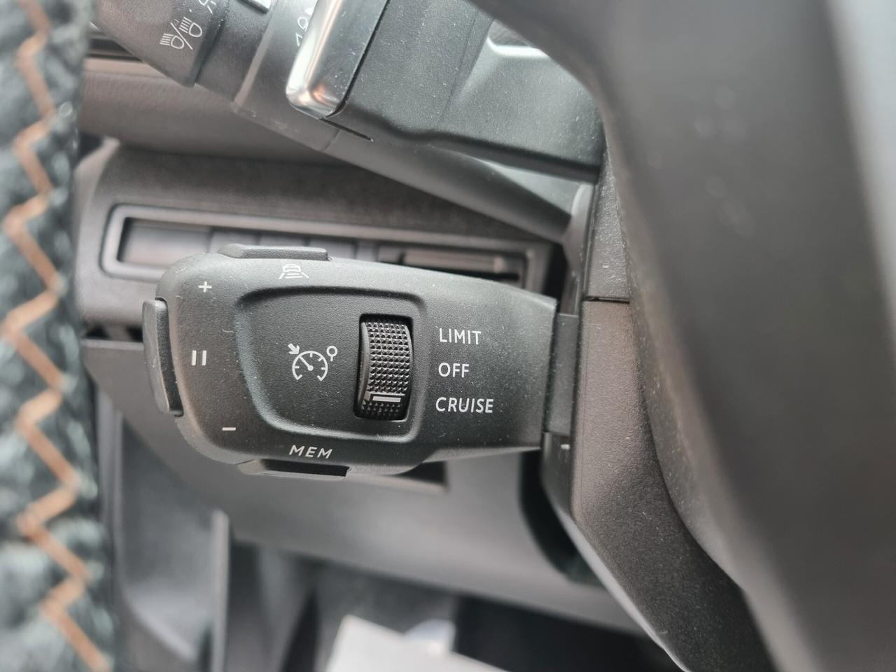 Peugeot 5008 BlueHDi 130 S&S EAT8 GT