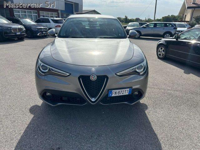 ALFA ROMEO Stelvio 2.2 t Business Q4 180cv AT8 auto - FN872TT