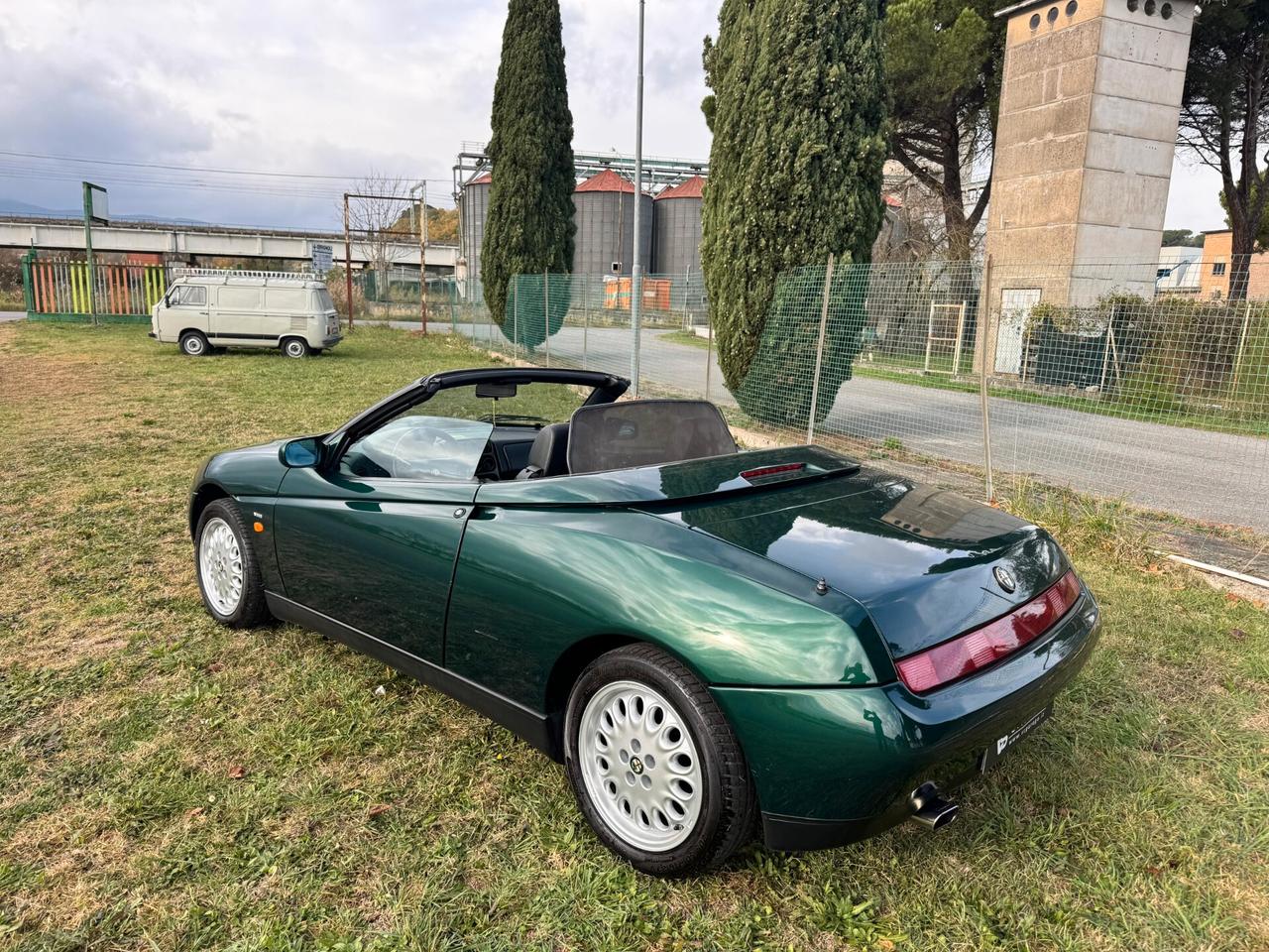 Alfa Romeo Spider 2.0 16v L (916) – 1996