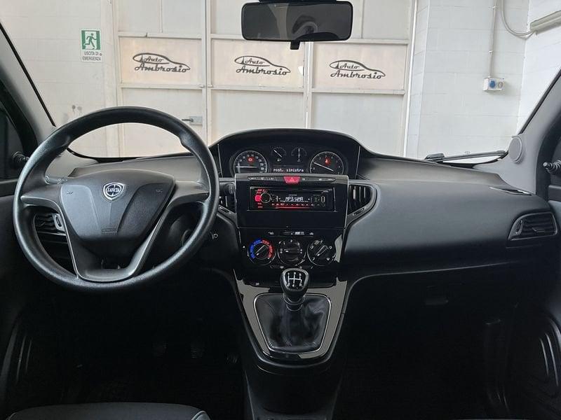 Lancia Ypsilon Ypsilon 1.2 69 CV 5 porte tua da 79,00 euro al mese