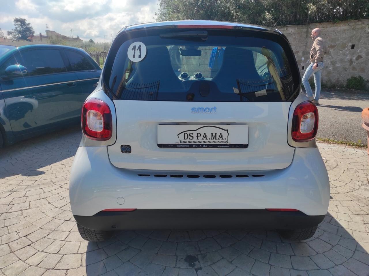 Smart ForTwo EQ Youngster NEOPATENTATI