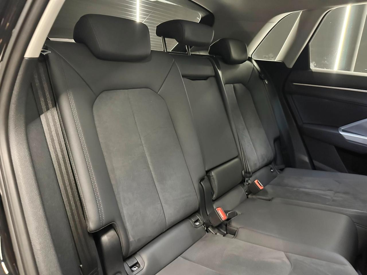 Audi Q3 35 TDI quattro S tronic line x2 2023