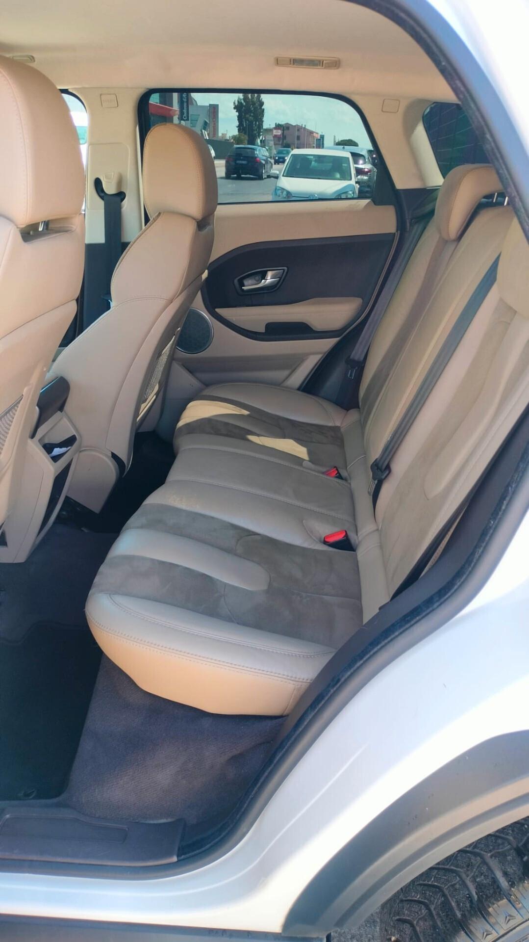 Land Rover Range Evoque 2.2 TD4 5p. Prestige