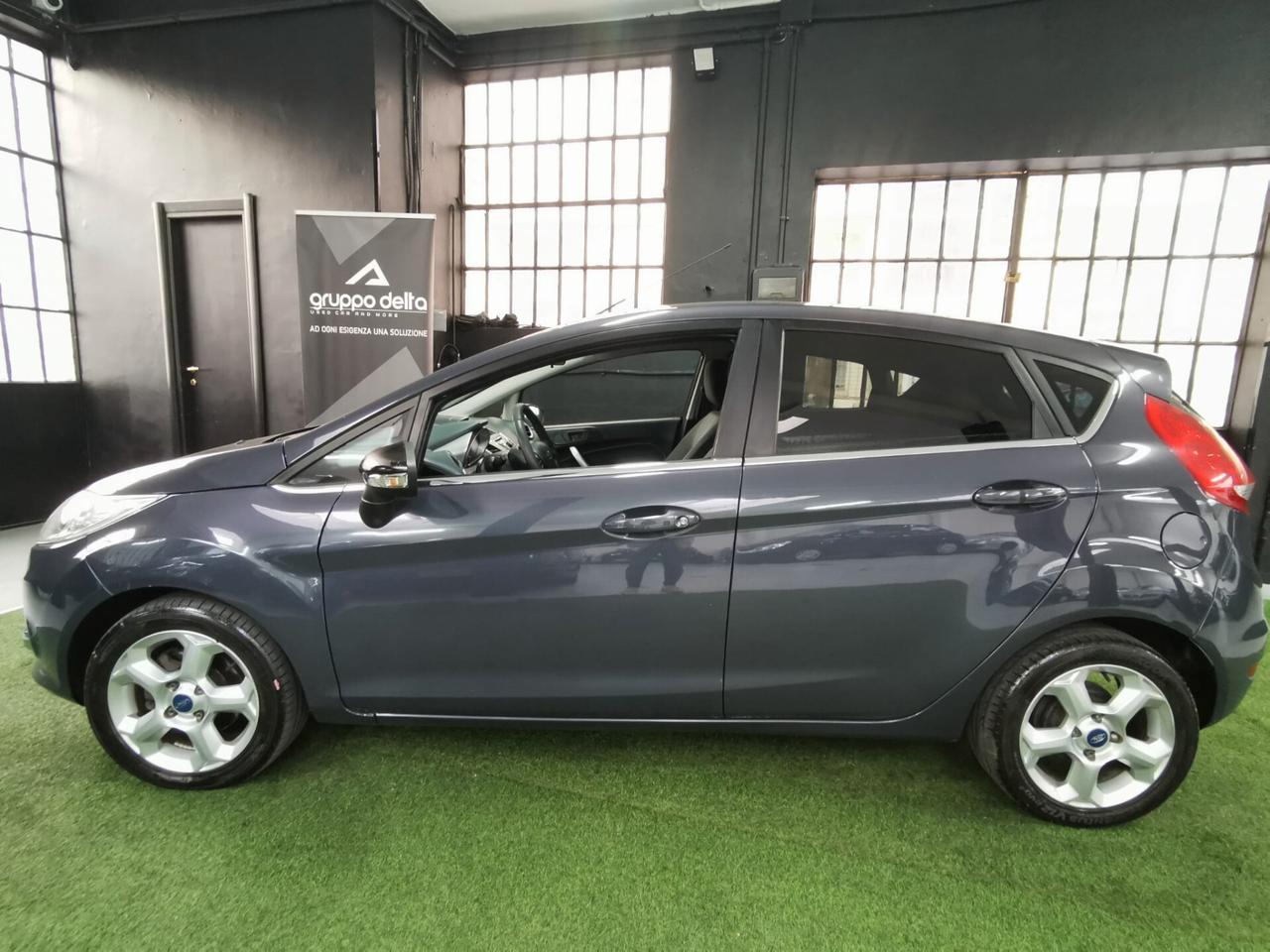Ford Fiesta 1.4 5p GPL Titanium EURO 5 GARANZIA 12 MESI