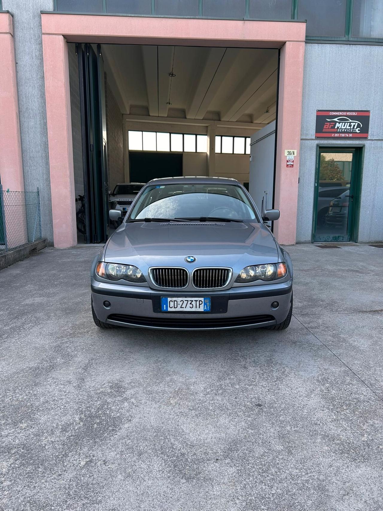 Bmw 320 320i (2.2) cat 4 porte Attiva