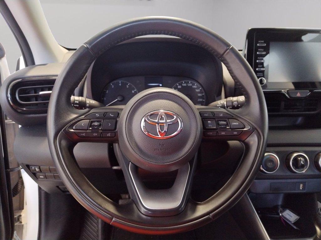 TOYOTA Yaris 1.0 active del 2023