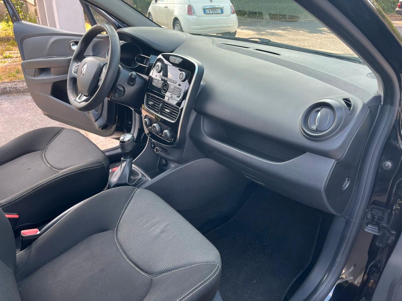 Renault Clio 1.2 75CV 5 porte Life