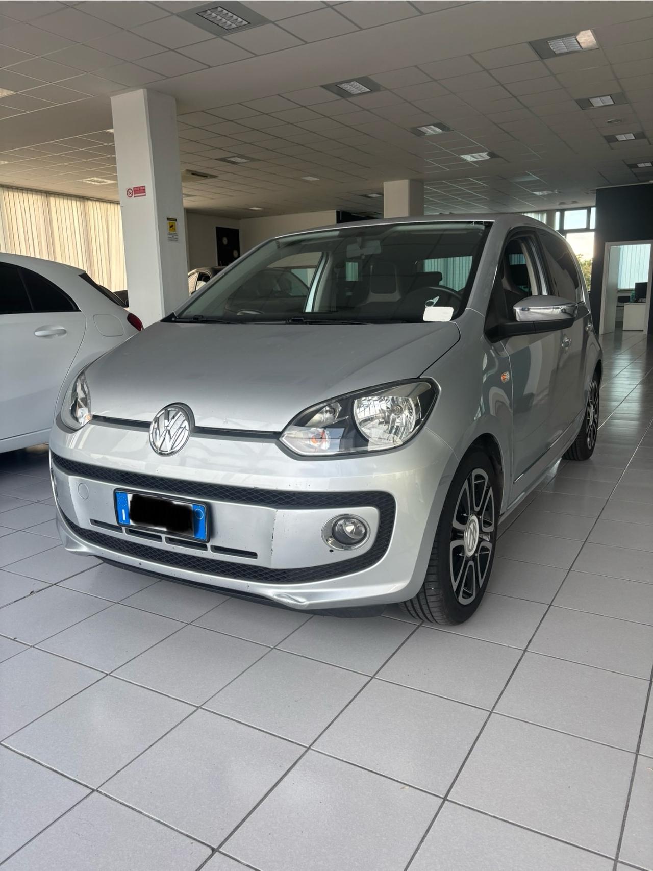 Volkswagen up! 1.0 75 CV 5p. high