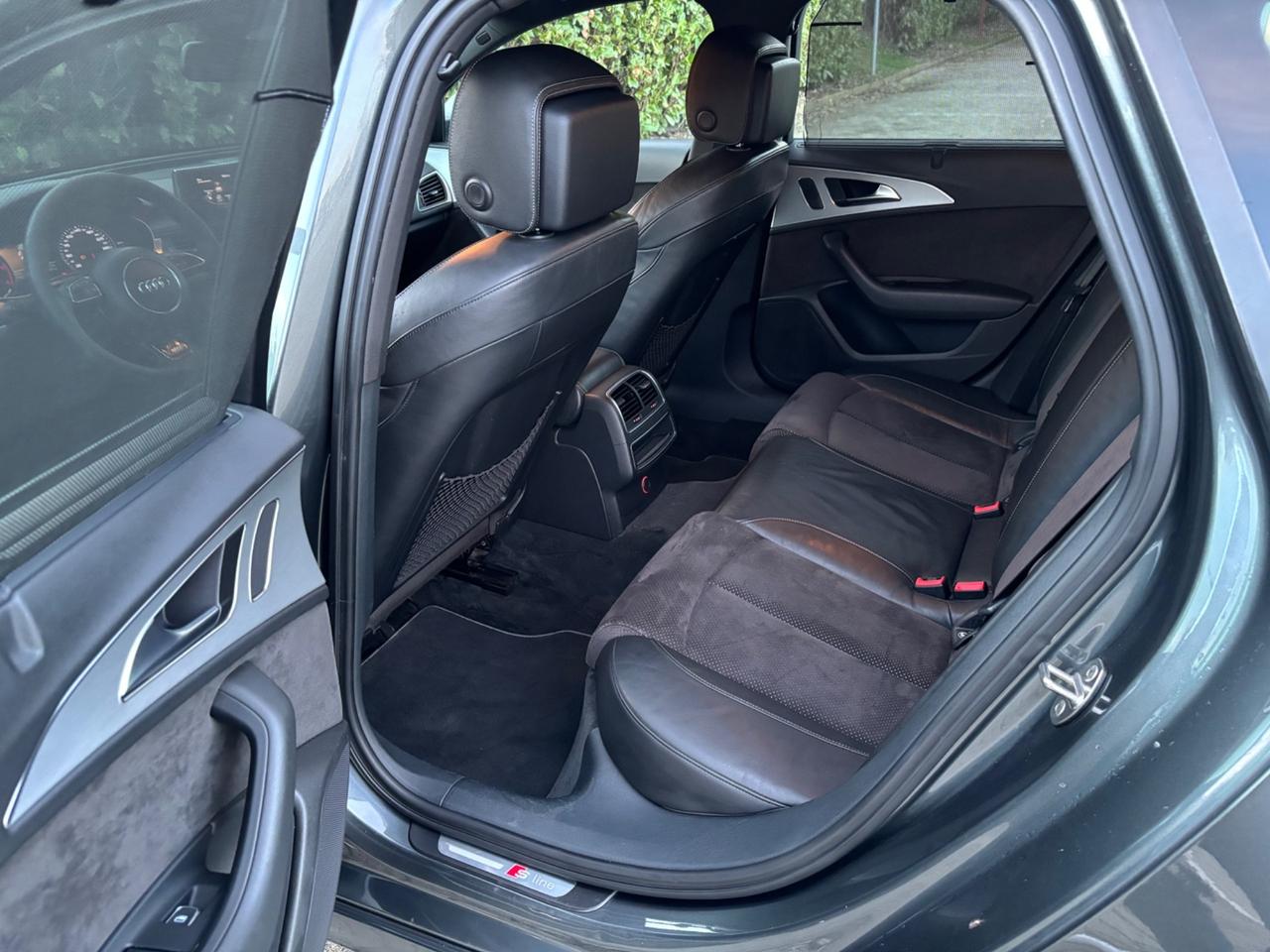 Audi A6 Avant 2.0 S line