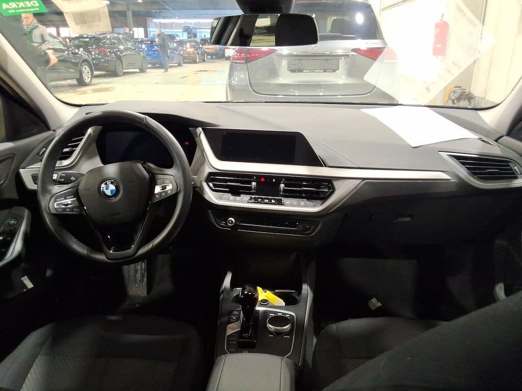BMW 116D 115CV STEPTRONIC BUSINESS ADVANTAGE ( FARI LED - BMW DIGITAL COCKPIT - NAVI - PARK ASSISTANT - TELECAMERA POST. - CERCHI 17 )
