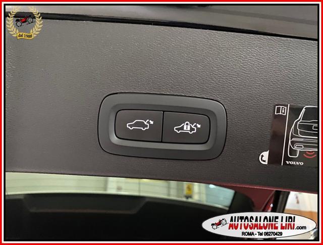 VOLVO XC40 T3 Geartronic Momentum Pro 1.5 163cv