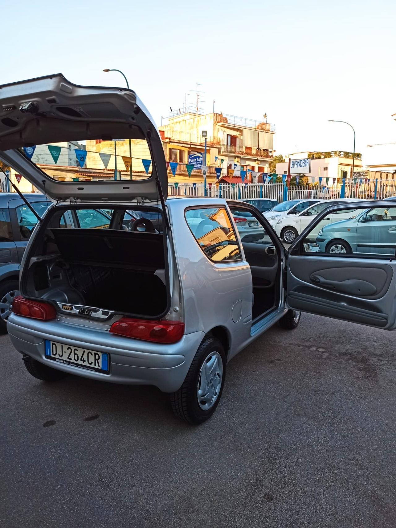 Fiat 600 1.1 50th Anniversary