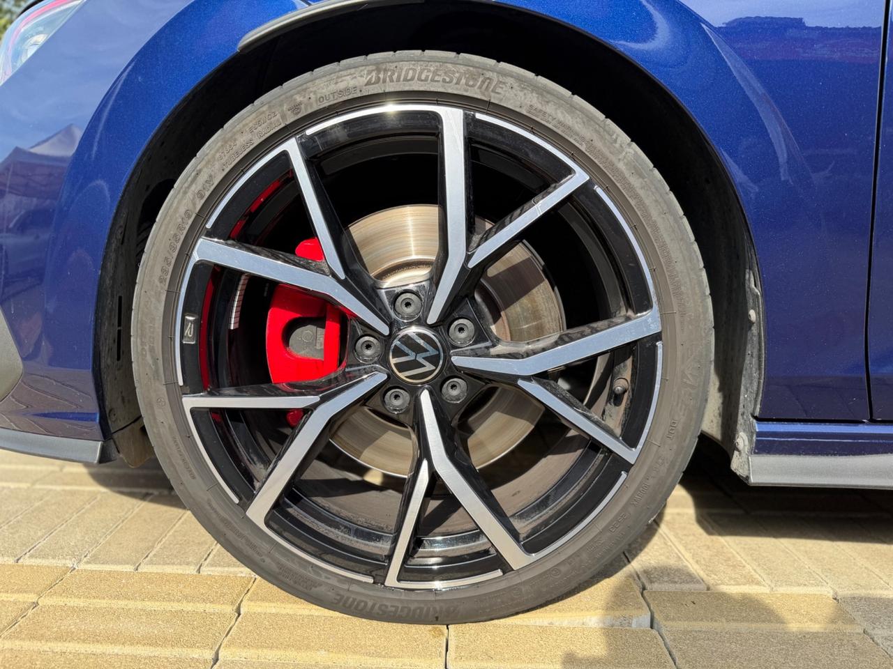 Volkswagen Golf GTI 2.0 TSI DSGACC/DCC/MATRIX/TETTO/HARMAN/TELECAMERA/CERCHI R 19'/HEAD UP