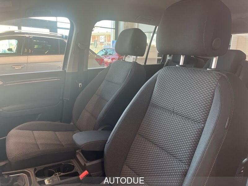 Volkswagen Touran 2.0 TDI SCR BUSINESS DSG 150CV