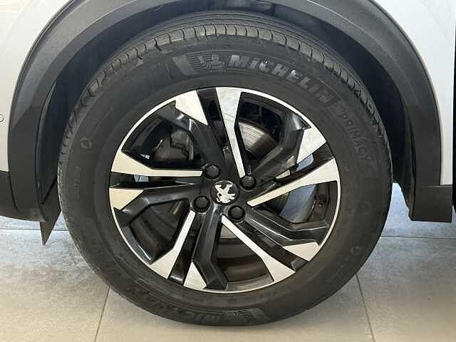 Peugeot 2008 1.2 PureTech 130 CV EAT8 GT