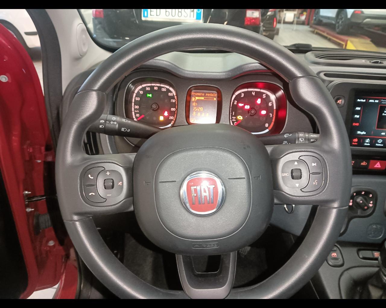 FIAT Panda III 2021 Cross - Panda 1.0 firefly hybrid Cross s&s 70cv 5p.ti