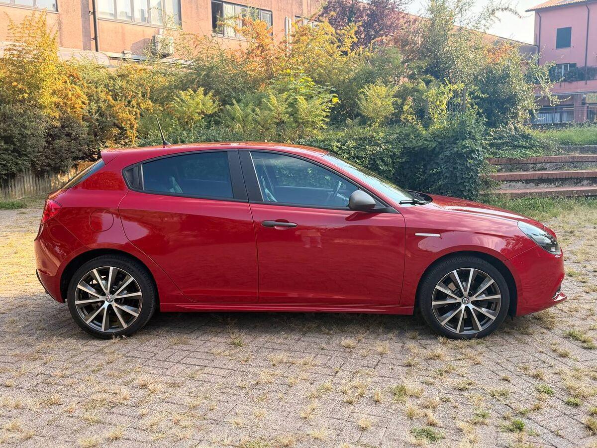 Alfa Romeo Giulietta 2.0 jtdm Exclusive 150cv E6