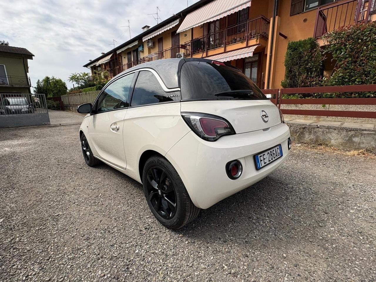 Opel Adam 1.4 87 CV GPL Tech Air
