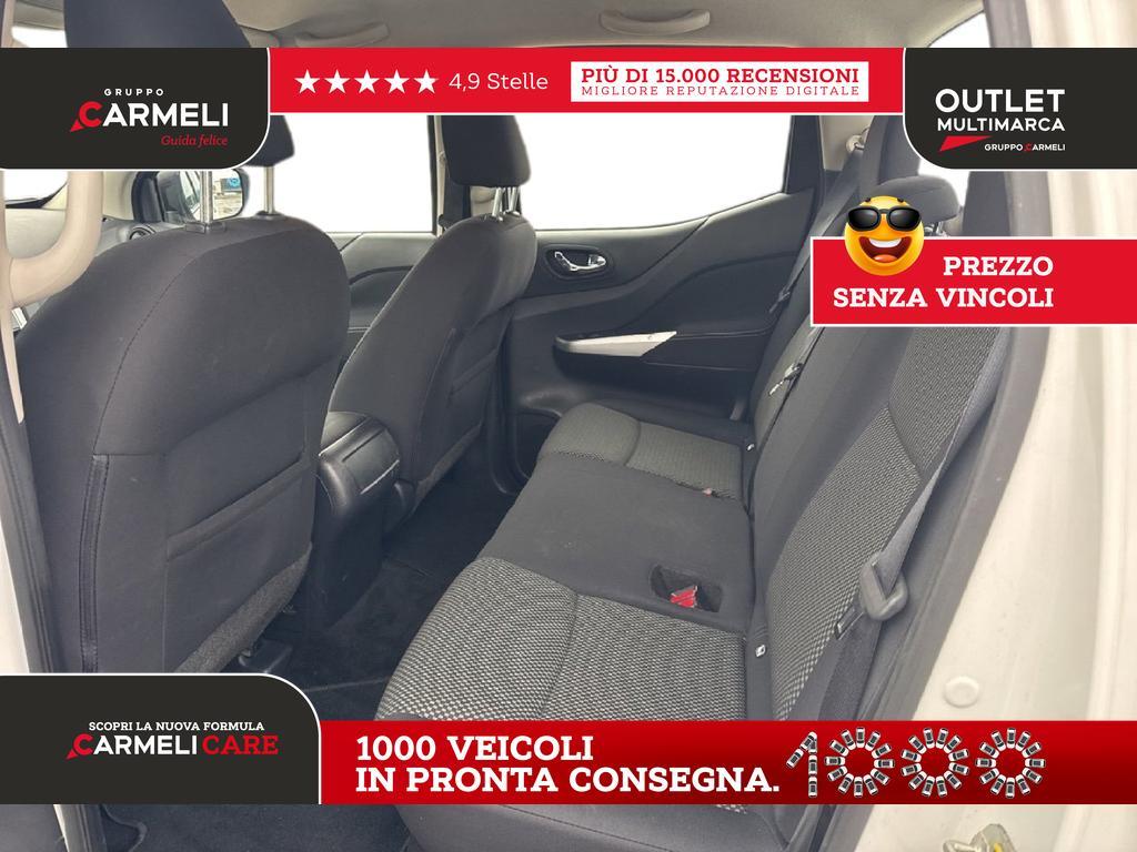 Nissan Navara Double Cab 2.3 dCi Acenta 4WD