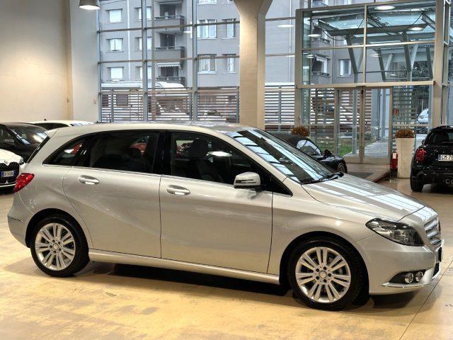 MERCEDES-BENZ B 180 CDI Executive - Navigatore - Pelle - Telecamera
