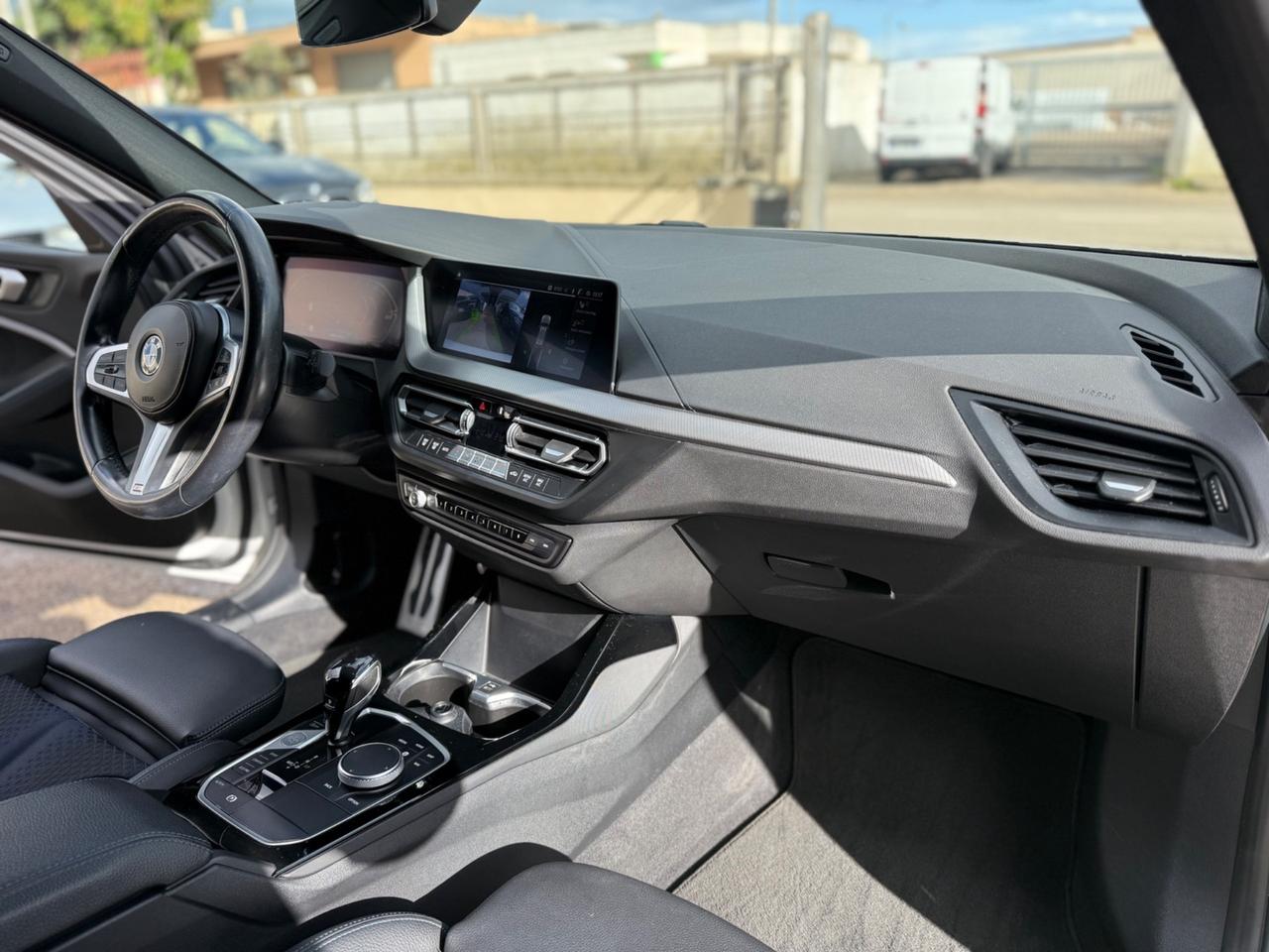 Bmw 118 118d 5p. Msport