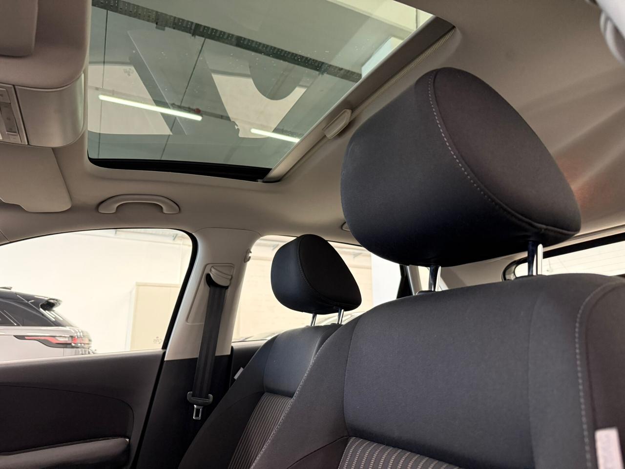 Volkswagen Polo 1.2 TSI DSG 5 porte Highline NEOPATENTATI