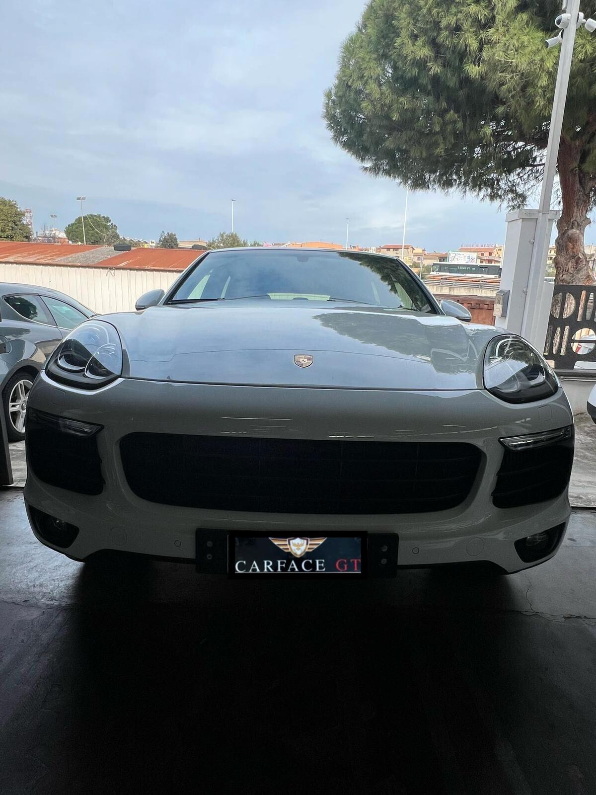 Porsche Cayenne 3.0 Diesel 236CV - 2017