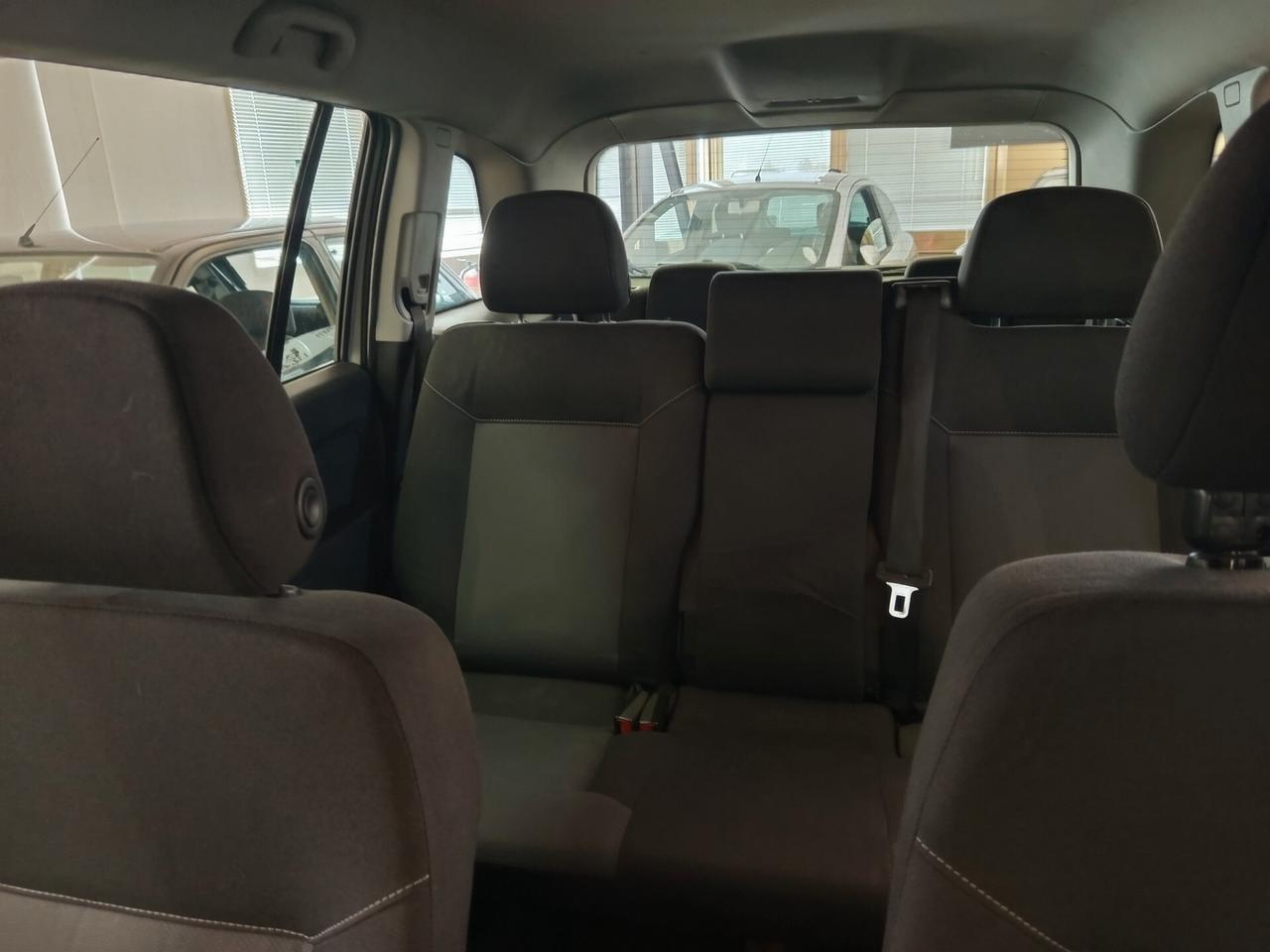 Opel Zafira 7 posti, 133 Mila chilometri ok neopatentati
