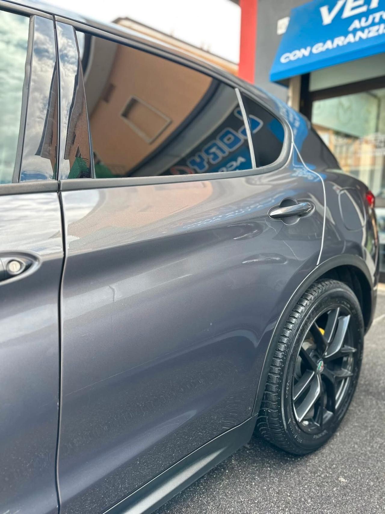 Alfa Romeo Stelvio 2.2 Turbodiesel 190 CV AT8 Q4 Business