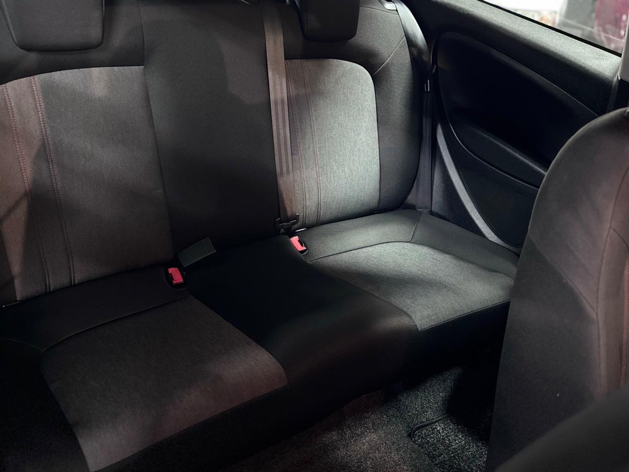 Fiat Grande Punto 1.4 Benzina metano 77cv - 2013