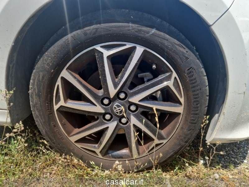 Toyota Yaris 1.5 Hybrid 5 porte Lounge 3 ANNI DI GARANZIA KM ILLIMITATI PARI ALLA NUOVA