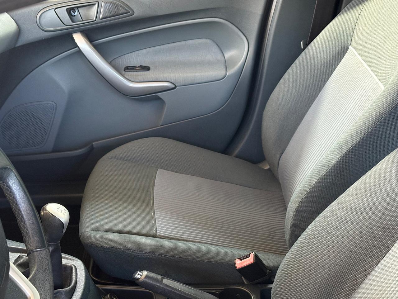 Ford Fiesta 1.2 82 CV 5 porte Titanium