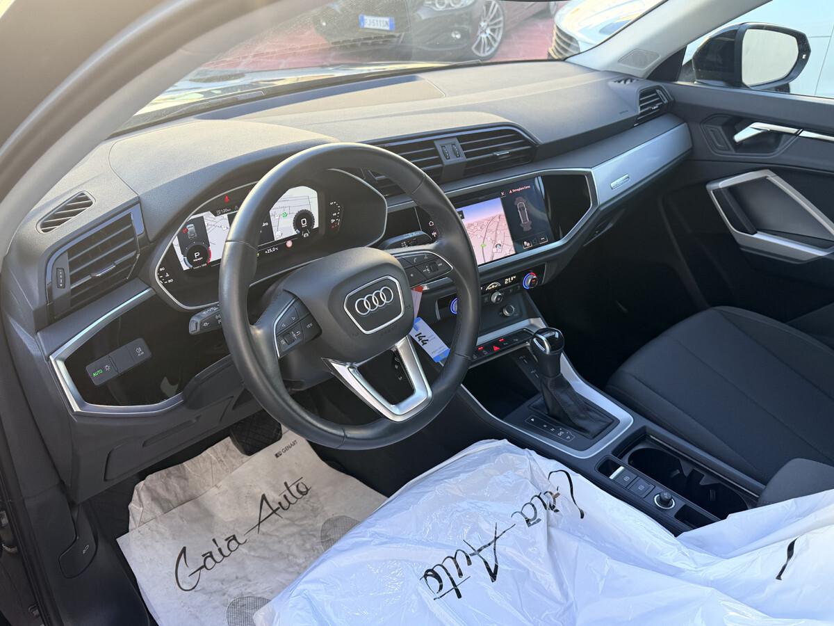 Audi Q3 35 TDI S tronic Business Advanced