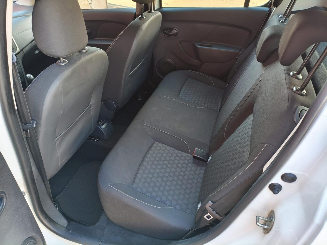 Dacia Sandero 1.5 dCi 8V 75CV Ambiance