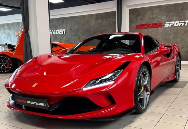 FERRARI F8 Tributo"SPEDIZIONE SU RICHIESTA IN TUTTO IL MONDO"