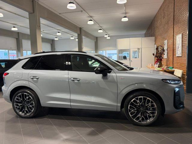 AUDI Q3 TDI S tronic S Line edition KM0 - NAVI - TECH PLUS