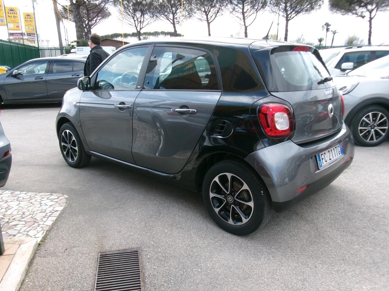 Smart ForFour II 1.0 BENZINA 71cv E6 PRIME MANUALE 104KM