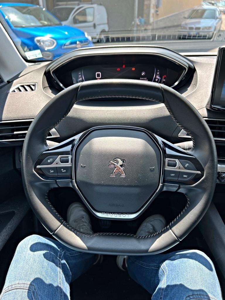 Peugeot 3008 1.5 BlueHDi 130 2021