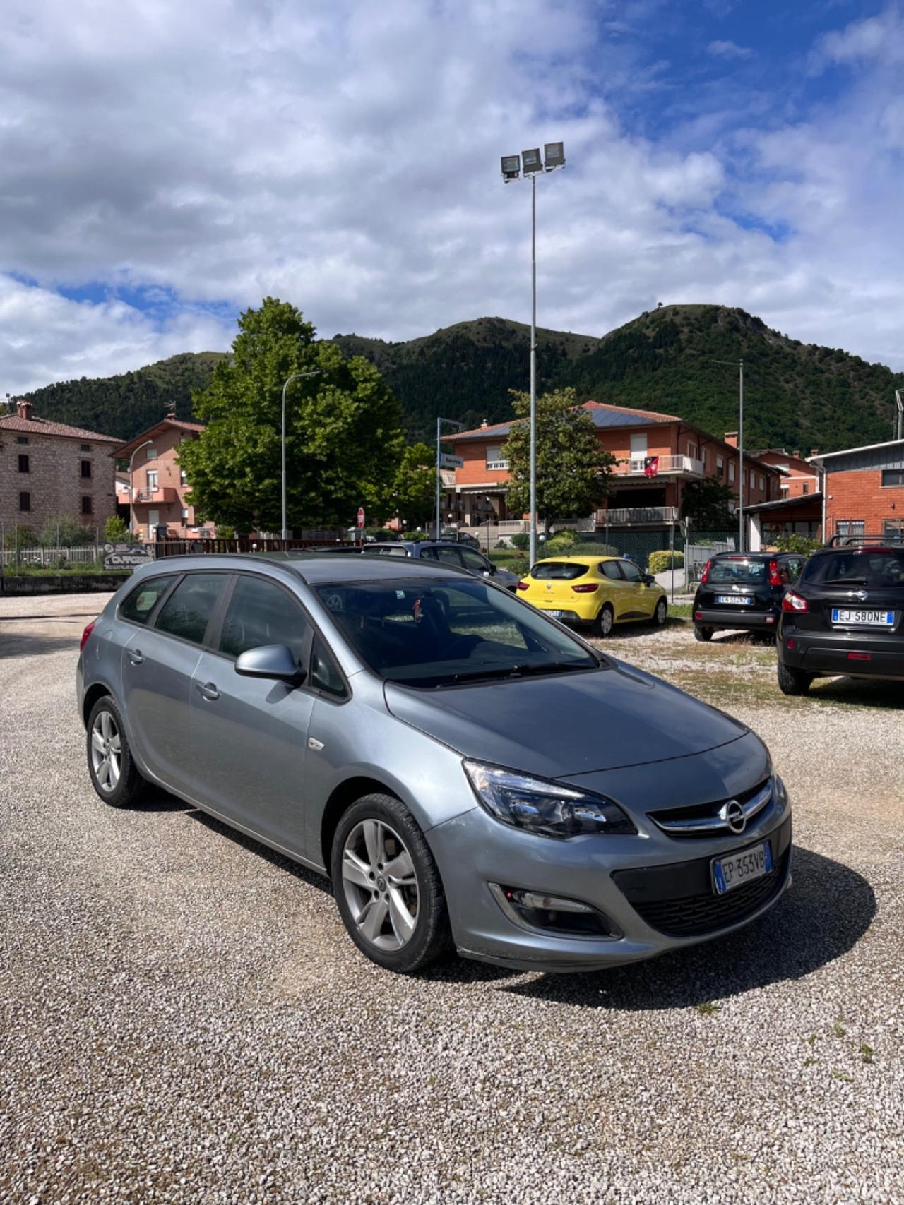 Opel Astra 1.7 CDTI 110CV Sports Tourer PERFETTA