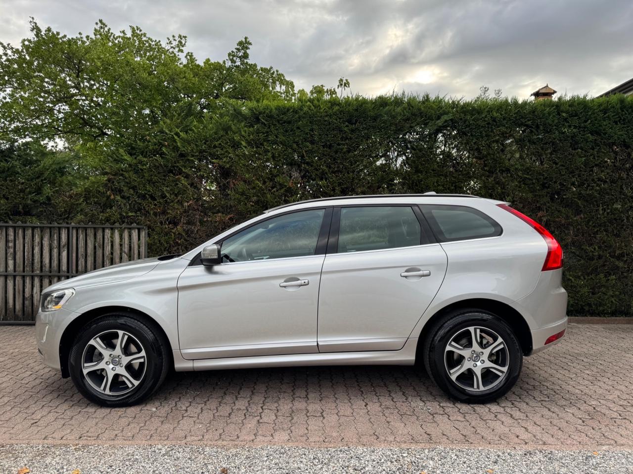 Volvo XC 60 XC60 D4 AWD Momentum