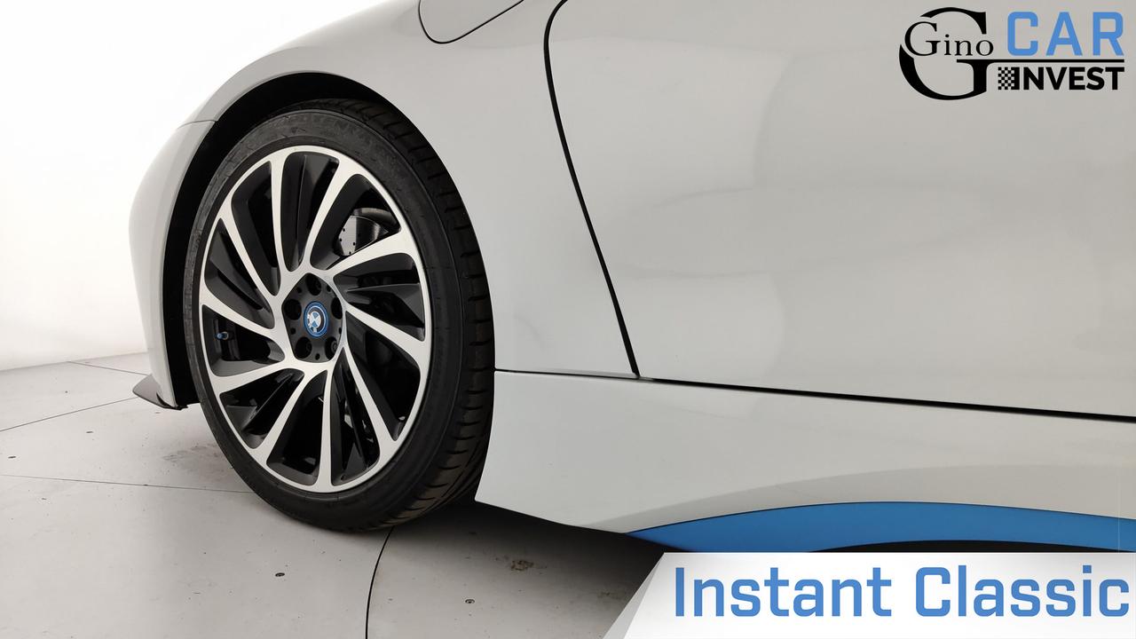 BMW i8 Roadster 1.5 auto