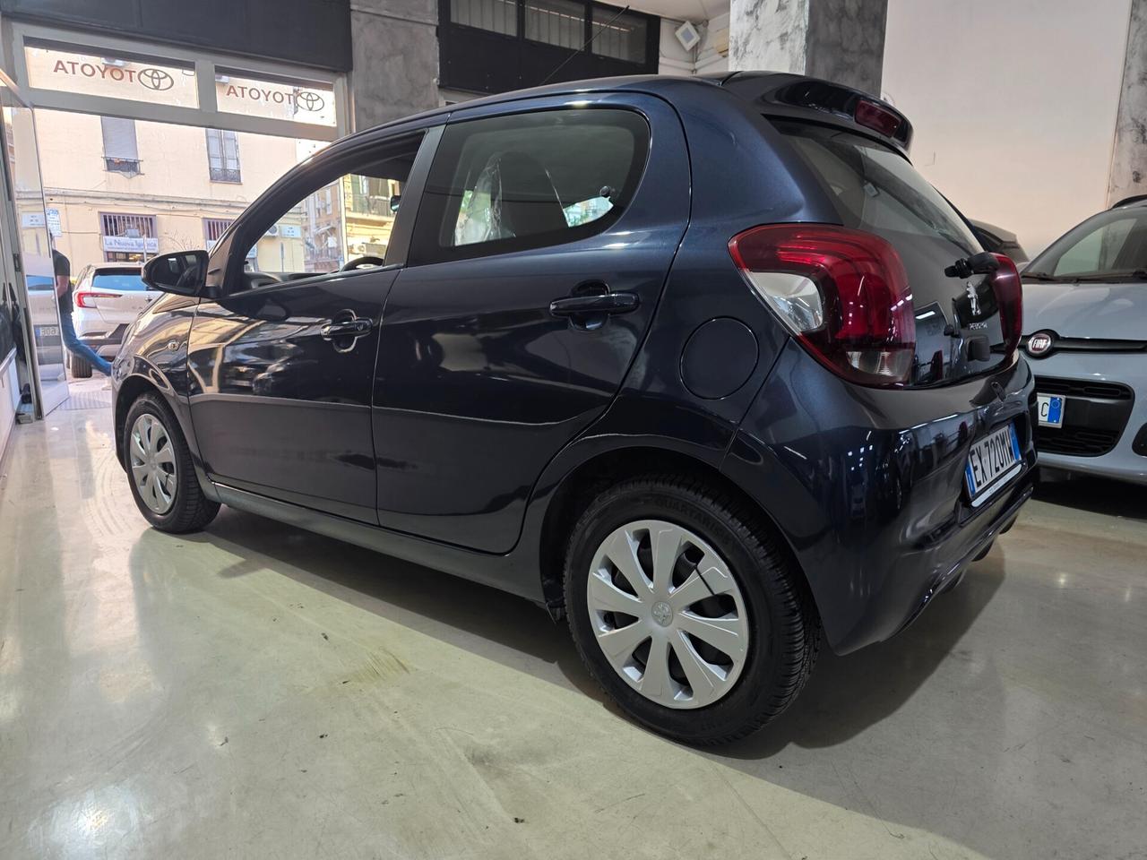 Peugeot 108 1.0 AUTOMATICA 5 Porte