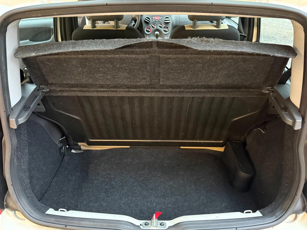 Fiat Panda 1.4 Dyn. Natural Power "OK REV. 11/2027 - UNIPROPR.)