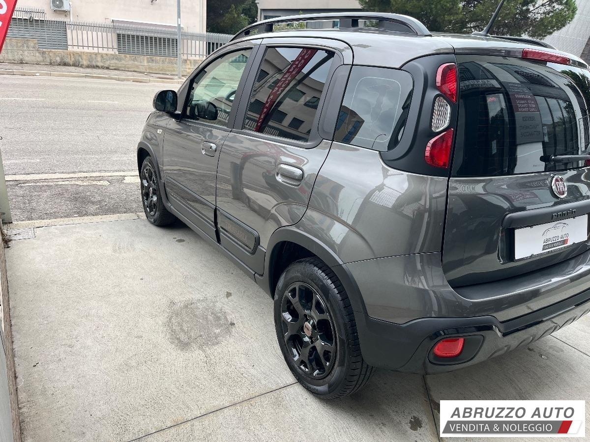 FIAT Panda 1.0 Hybrid Trussardi